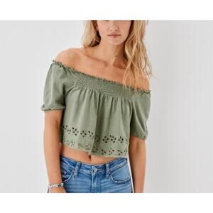 American Eagle Crop Top Size Large